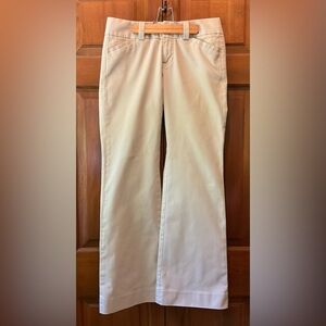 GAP Curvy Boot Cut Khaki Pants, size: 6 Regular